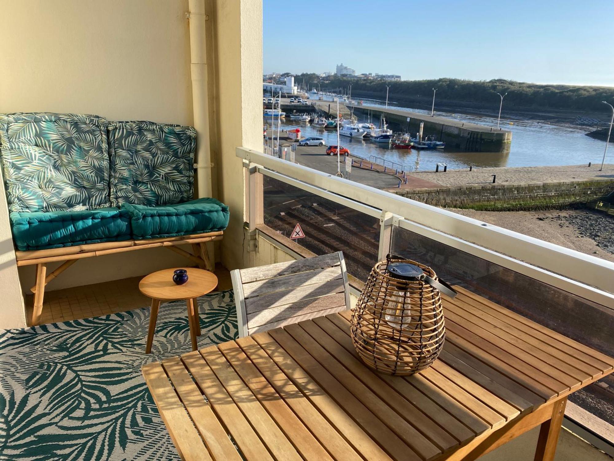 Апартаменти Vue Sur L'Entree Du Port Сен-Жиль-Круа-де-Ві Екстер'єр фото